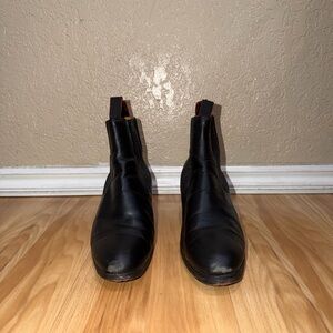 Black Leather Men's Chelsea Boots
